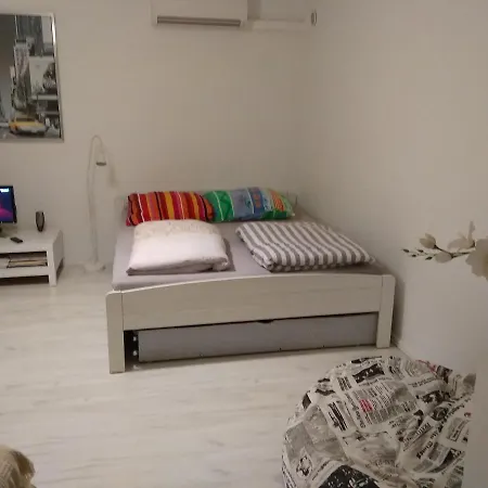 Jasny Apartment *